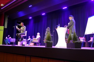 Rolf Breisacher zeigt vollen Einsatz Rolf Breisacher zeigt vollen Einsatz